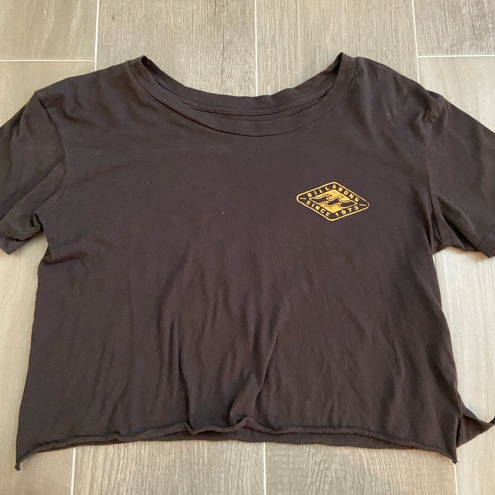 Billabong Cropped Tshirt